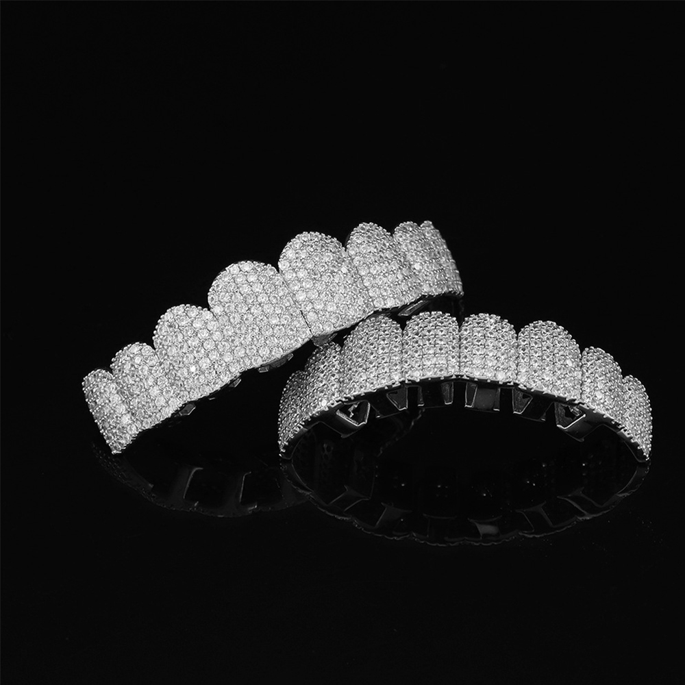 Silver Plated Full Iced Out CZ - Body Jewelry Art 评论和价格